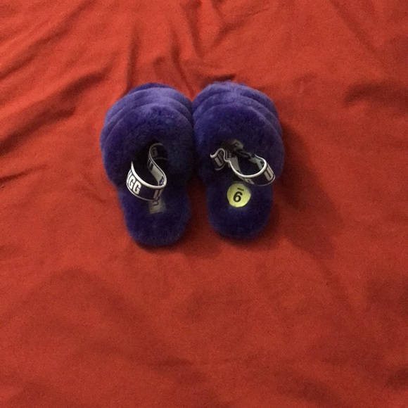 Purple Fuzzy Ugg Slides size 9c - Picture 3 of 4